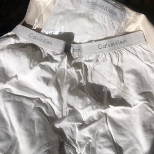 Two Calvin Klien boxer.